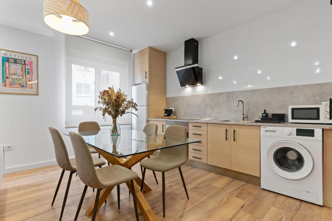 Matisse, Totalmente Reformado Y Modernista Apartamento Gijón Exterior foto